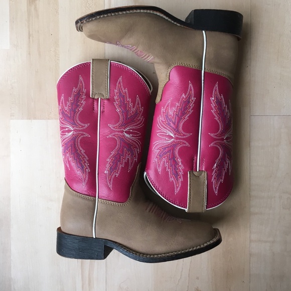 justin boots pink